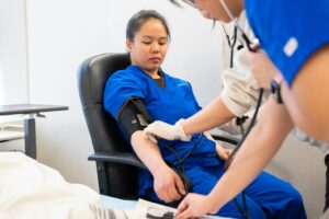 Áreas da Enfermagem Mais Bem Pagas em 2026: Guia Completo de Carreira e ...